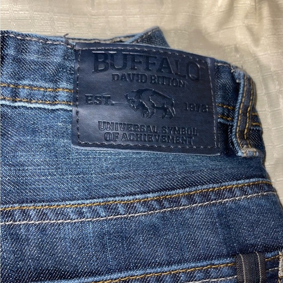EUC Buffalo David Bitton Women’s Blue Jeans - Picture 11 of 11